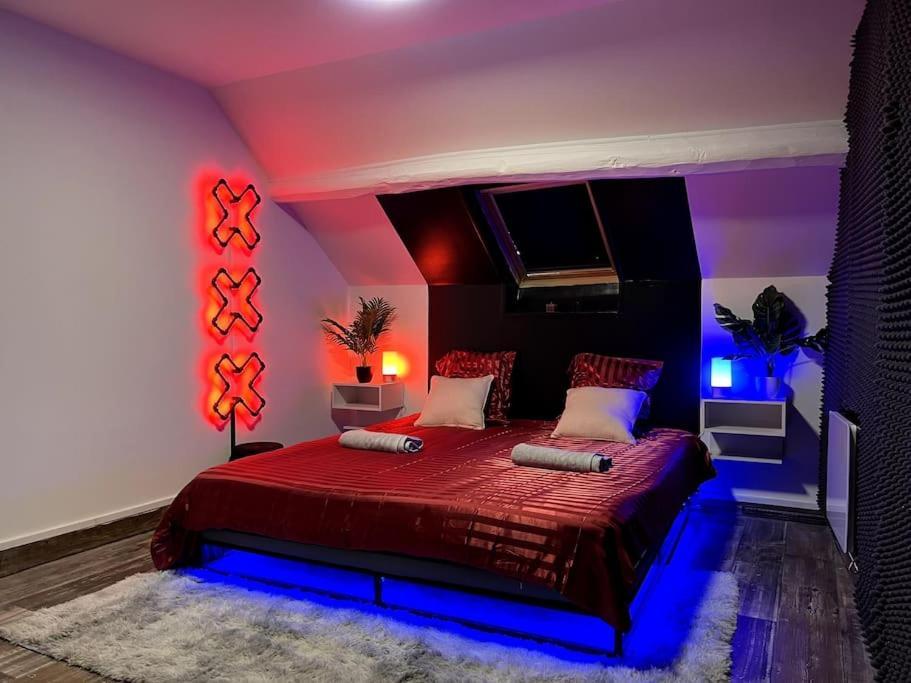 Red Love-Room / Balneo & Plus ! Souppes-sur-Loing Exterior foto